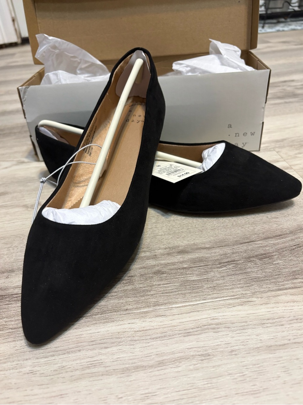all in motion Black Pointed Toe Women's Flats